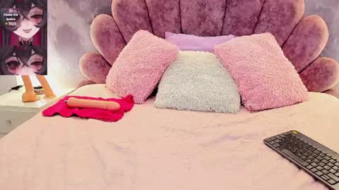 Snapshot of aurelia_walker chatting on June 18, 2026, 9:14 am Aurelia Walker online show from June 18, 2026, 9:14 am