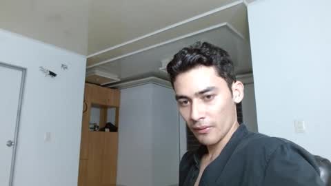 Aureliano online show from March 11, 2025, 2:43 am