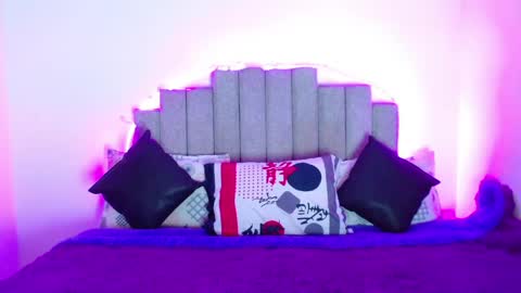 Snapshot of aurimelvalentina chatting on May 8, 2026, 1:33 am aurimel valentina online show from May 8, 2026, 1:33 am