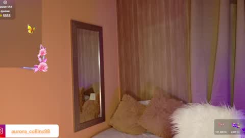 aurora_collins08 online show from January 21, 2025, 2:59 pm