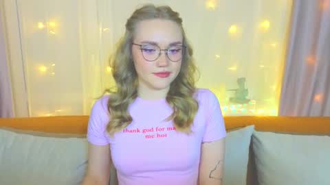 Kate online show from February 13, 2025, 4:07 pm