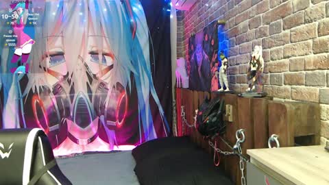 AURORA NATSUKI online show from February 6, 2025, 12:37 pm