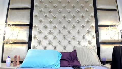 aurora_rossii online show from September 9, 2025, 3:06 am