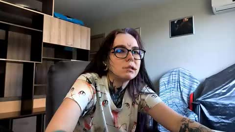 Milana online show from September 23, 2025, 1:14 pm