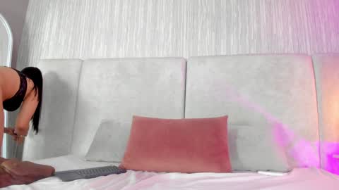 ...  ... online show from December 29, 2024, 12:52 am