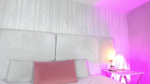 ...  ... online show from January 31, 2025, 9:26 pm