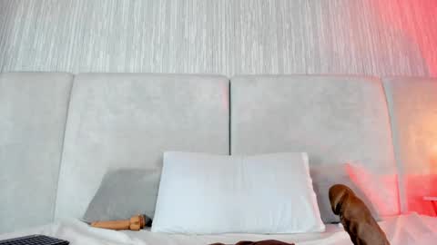 ...  ... online show from February 7, 2025, 12:09 am