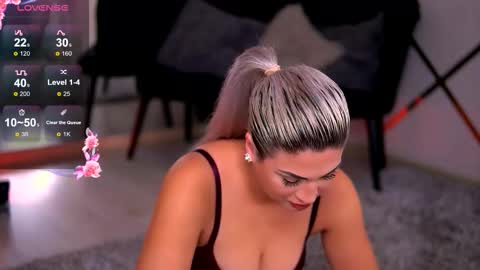 Snapshot of aurorasins chatting on November 24, 2025, 4:56 am Aurorasins online show from November 24, 2025, 4:56 am