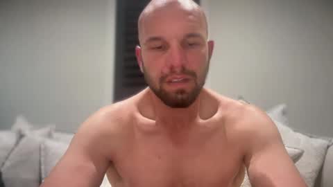 aussieboycal online show from June 28, 2026, 11:27 am