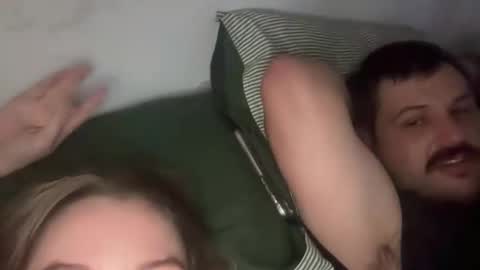 Snapshot of aussiecouple101798558 chatting on October 3, 2025, 12:07 am aussiecouple101798558 online show from October 3, 2025, 12:07 am