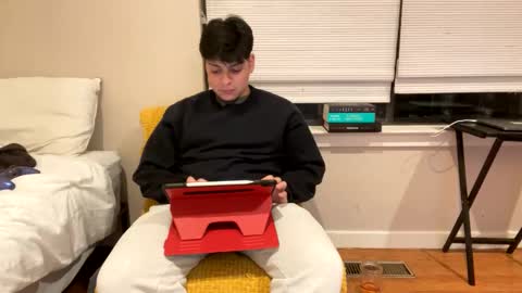 HarrisonGeorge online show from March 4, 2025, 4:38 am