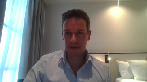 aussiesurfer0000 online show from February 10, 2025, 8:53 am