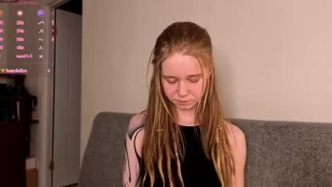 Snapshot of austeja_ona chatting on July 15, 2026, 9:31 pm Aya online show from July 15, 2026, 9:31 pm