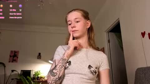 Snapshot of austeja_ona chatting on July 23, 2026, 6:17 pm Aya online show from July 23, 2026, 6:17 pm