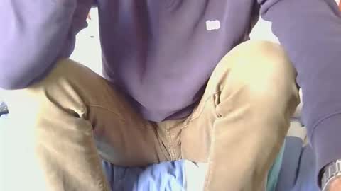 Austin online show from November 20, 2025, 11:43 am