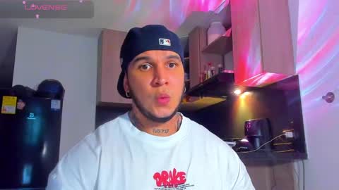 A online show from April 21, 2026, 1:18 am