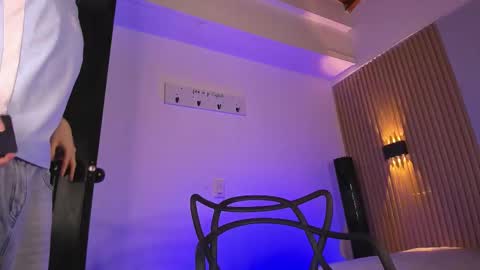 austin_rouse online show from February 10, 2026, 8:35 pm