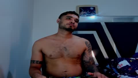 AustinTorres  online show from December 4, 2024, 3:04 am