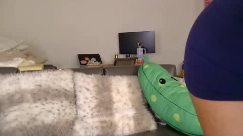 Snapshot of autumesosoft chatting on January 6, 2026, 2:15 am autumesosoft online show from January 6, 2026, 2:15 am