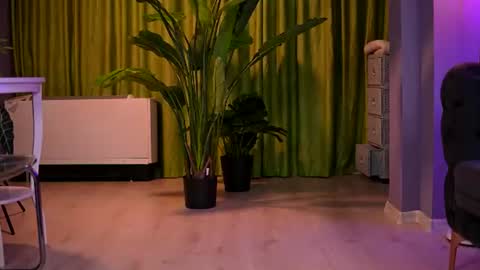 Ava online show from July 3, 2026, 8:48 pm