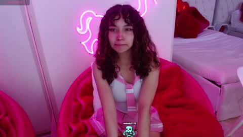 AVA online show from February 10, 2025, 1:22 pm