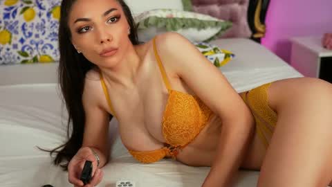 Snapshot of avaaaddamss chatting on June 8, 2026, 4:24 am avaaaddamss online show from June 8, 2026, 4:24 am