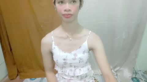 avacadaxcx online show from September 19, 2025, 10:43 pm