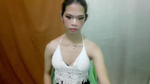 avacadaxcx online show from October 10, 2025, 11:48 pm