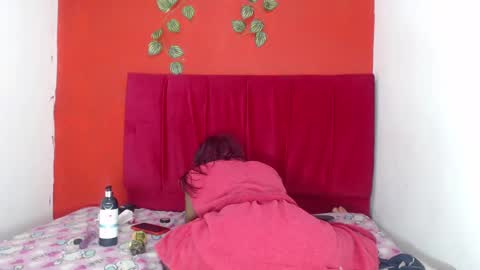 avalericherrycm101 online show from February 1, 2025, 7:57 am