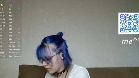 avaobierne online show from April 10, 2026, 6:29 am