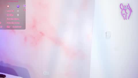 Snapshot of avawhiite chatting on September 26, 2025, 8:35 pm avawhiite online show from September 26, 2025, 8:35 pm