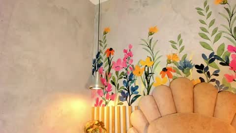avawhiite online show from July 25, 2026, 12:42 am