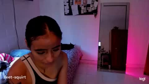 Snapshot of ave_fenix69 chatting on May 22, 2026, 9:09 pm Valery -- online show from May 22, 2026, 9:09 pm