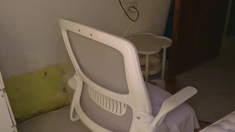 Rhian online show from April 8, 2026, 2:50 pm