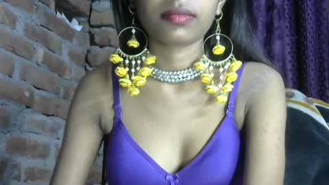 avery_lust01 online show from January 28, 2025, 5:43 am