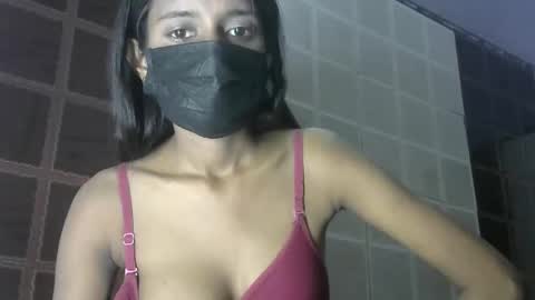 avery_lust01 online show from March 31, 2026, 5:19 am