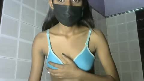 Snapshot of avery_lust01 chatting on May 16, 2026, 7:05 am avery_lust01 online show from May 16, 2026, 7:05 am