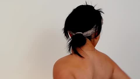 AveryWillow online show from January 4, 2025, 1:53 pm