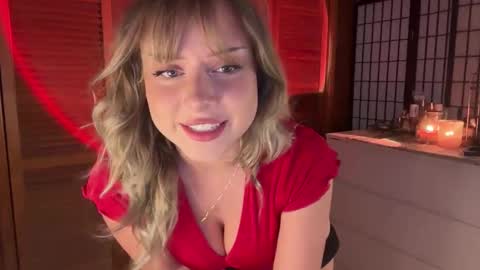 Avery  online show from October 23, 2025, 9:46 pm