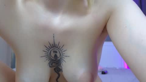 avgustina_love online show from March 5, 2025, 11:49 am