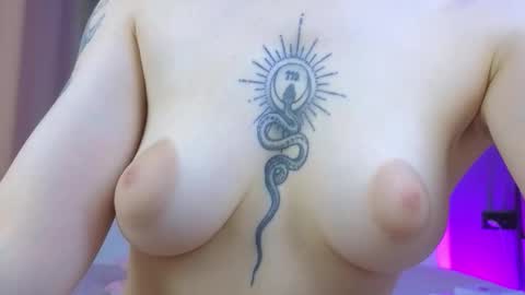 avgustina_love online show from February 7, 2026, 9:35 am