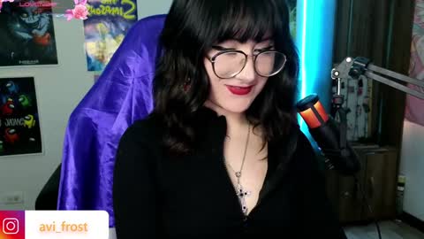 Saraaaa independent model 3 online show from December 5, 2024, 11:16 am