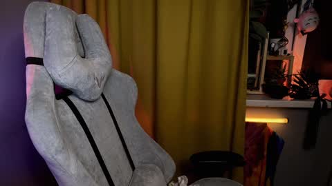 Aviva online show from January 18, 2025, 1:08 am