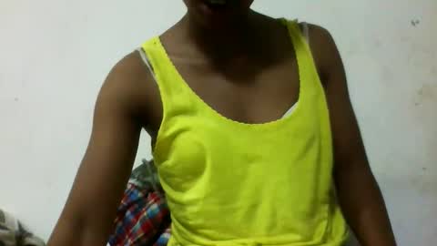 avontsoaldy online show from October 6, 2025, 4:54 am