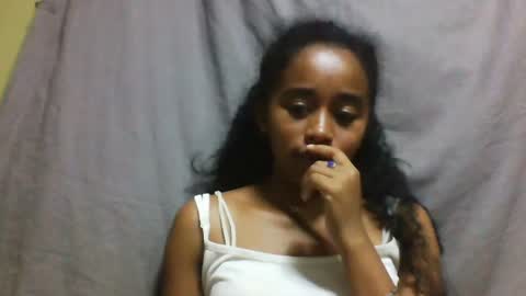 avontsoaldy online show from November 22, 2025, 3:44 pm