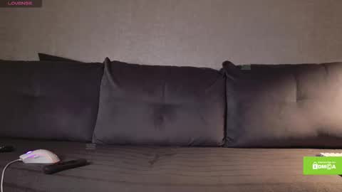 avr0ria online show from February 7, 2026, 3:32 am