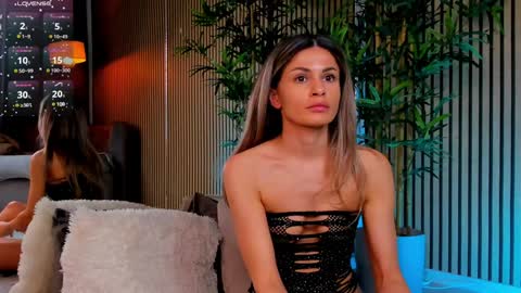 AVRILL CYRUX online show from January 21, 2025, 2:37 pm