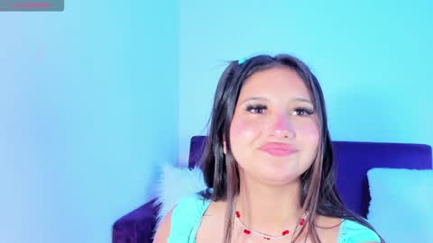 Avy  online show from December 15, 2024, 1:00 pm