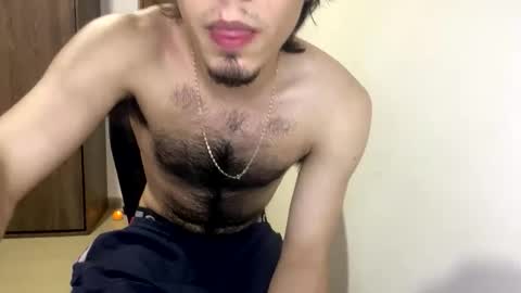 AndrewXxl independent online show from October 24, 2025, 1:03 am