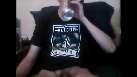 aweshite online show from November 11, 2025, 9:42 am